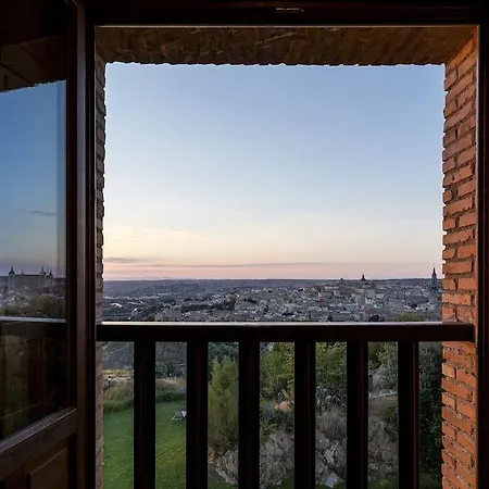 Hotel De 4*